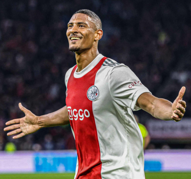 金年会官方入口- 广东宏远迎来里程碑备战荷甲德罗巴在TL比赛中连败，辽宁本钢围绕亚冠内部沟通看傻球迷